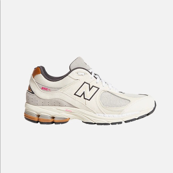 New Balance 2002R - SOLD - Picture 1 of 10